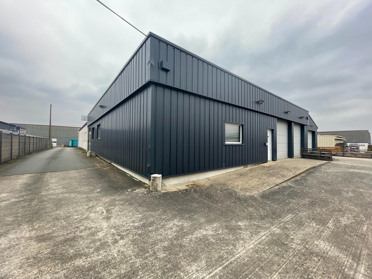 Local d'activité Vezin-le-Coquet 392m² Location local d'activité Vezin-le-Coquet Ille-et-Vilaine OLACT2531104 4